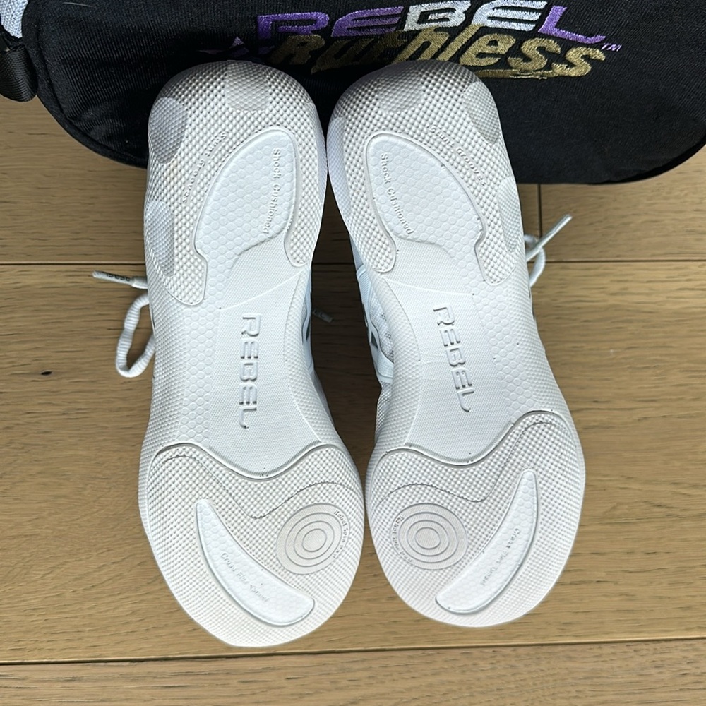 Rebel Athletic Ruthless White Cheer Shoe, size 5 - Picture 4 of 8